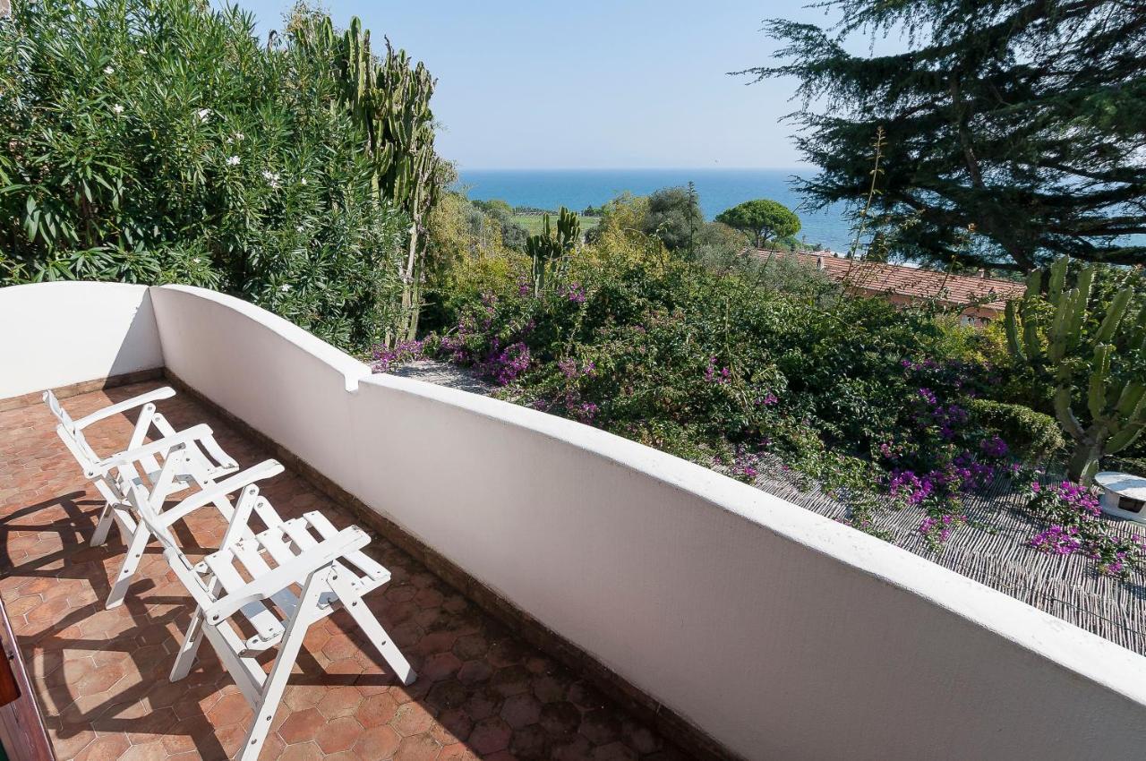 La Bouganville San Felice Circeo Exteriér fotografie